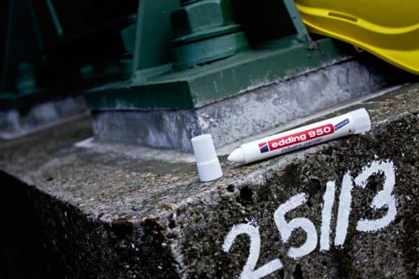 Marker industry painter E-950 10mm bela Edding