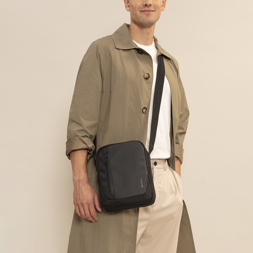 Torba na rame muška 20x25x8 cm Aston crna Gabol - Image 7